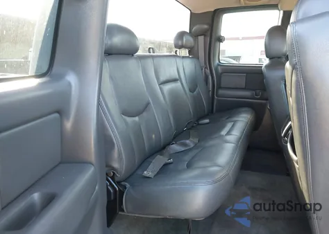 2003 Chevrolet Silverado 1500 Lt z USA, uszkodzony, nr VIN 2GCEK19T031370716